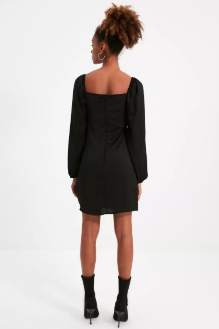 Women Styched Fashion | Hey Square Neckline Full Sleeve Black Dress