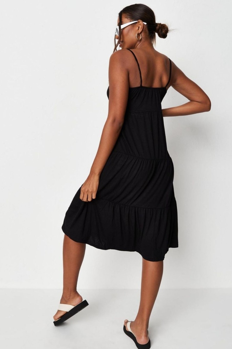 Women Styched Fashion | Black Solid Midi Dress