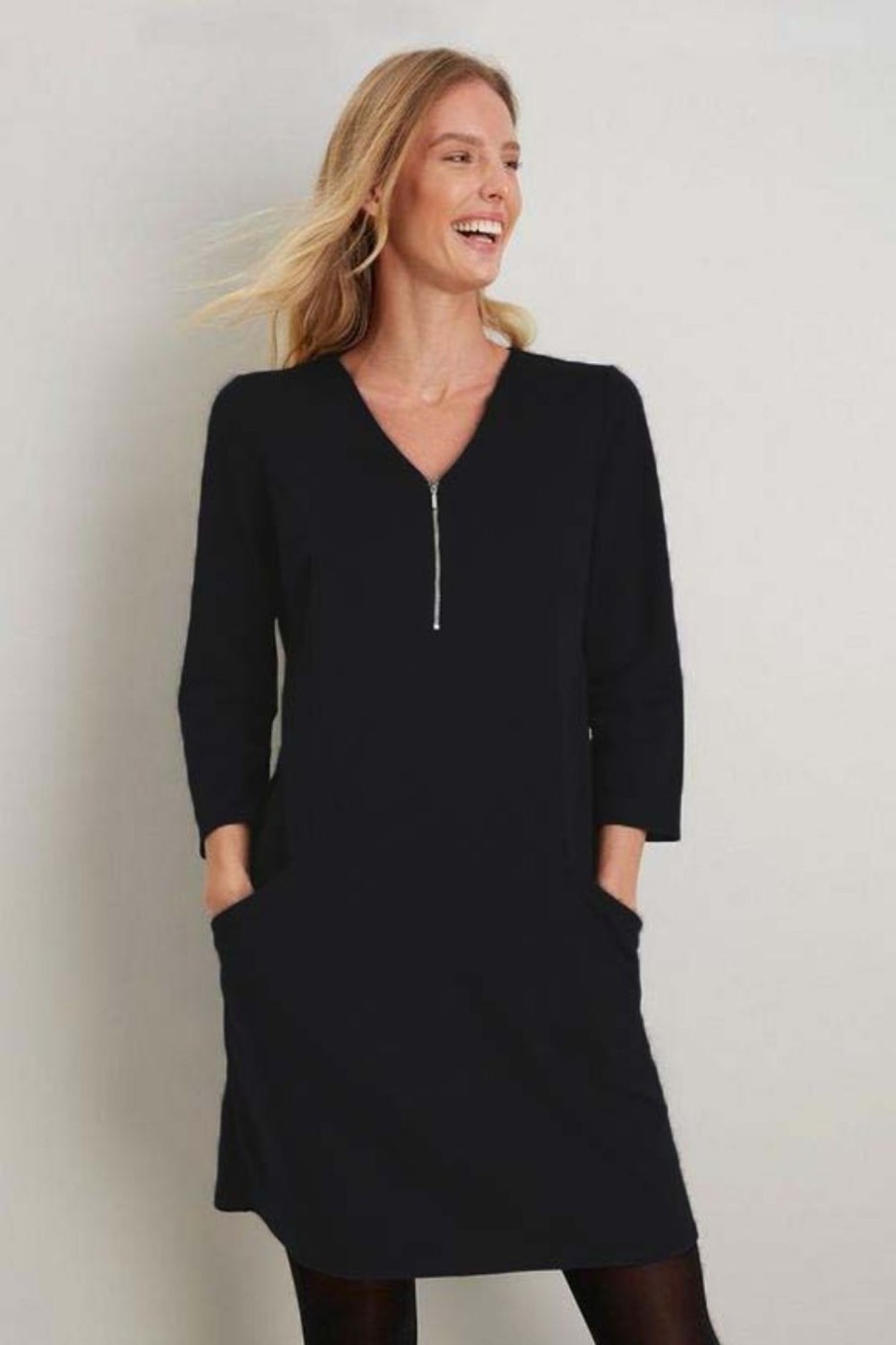 Women Styched Fashion | Black Zip V Neck Shift Dress