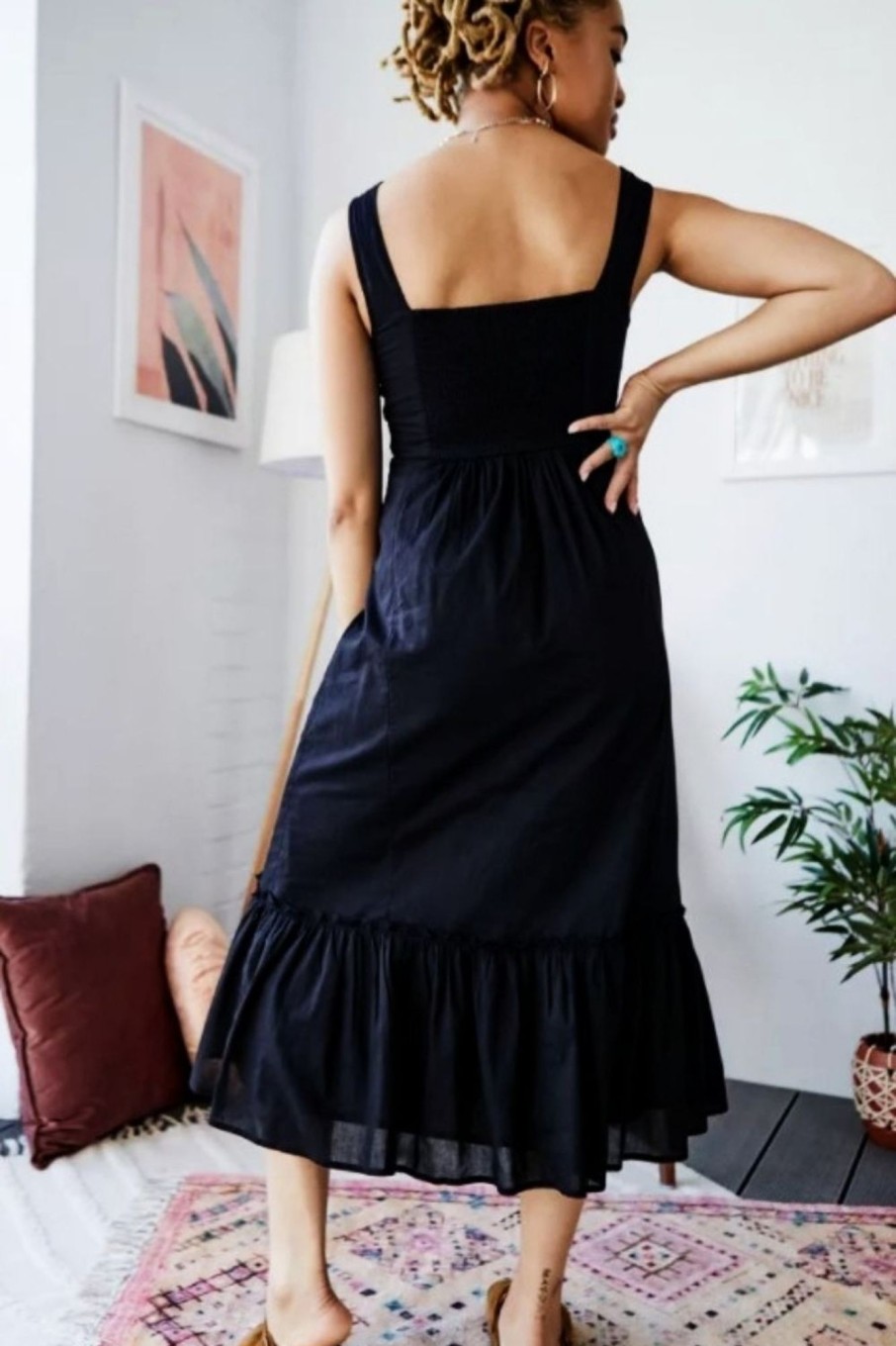 Women Styched Fashion | Black Jessie Midi Sun Dress