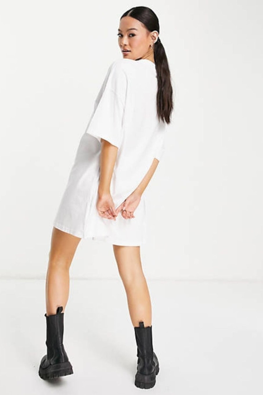 Women Styched Fashion | Its Saturday White Dress